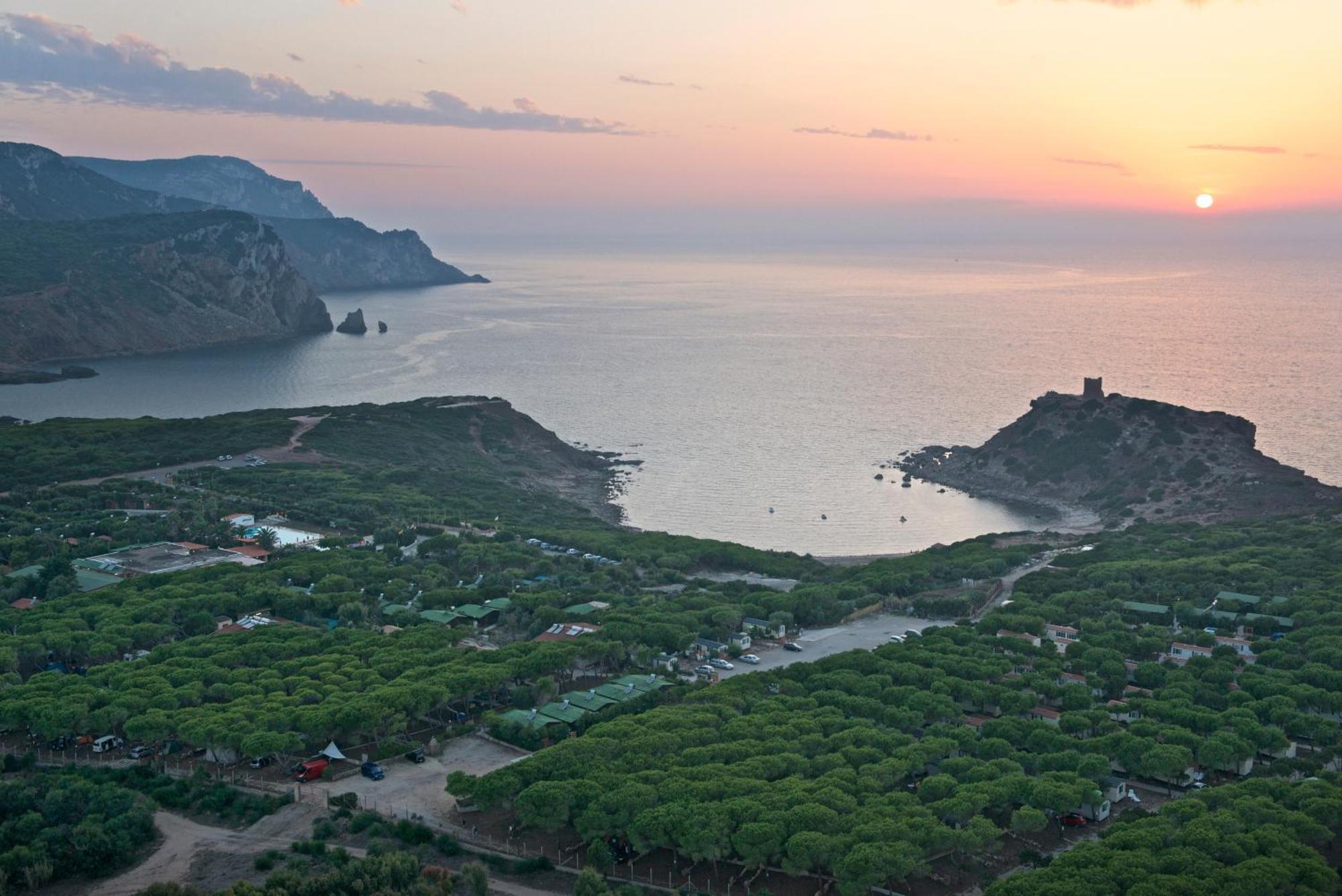 Villaggio Camping Torre Del Porticciolo Porto Conte Exterior photo